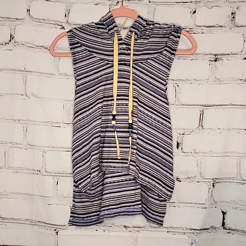 NWOT! Free People We The Free Sleeveless Hoodie Crop Tank Top Size Large